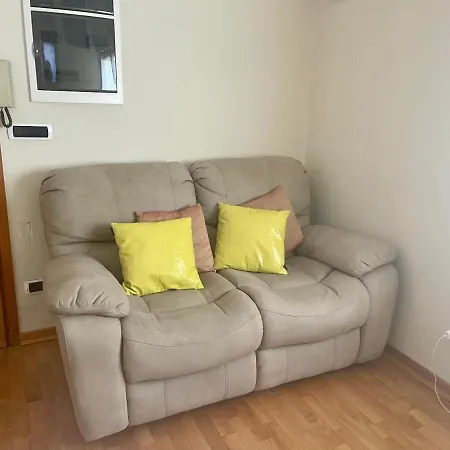 Bilocale 5 Posti Letto Colle Apartamento